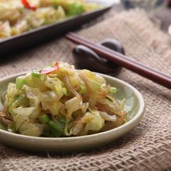 包菜粉丝的做法[图]