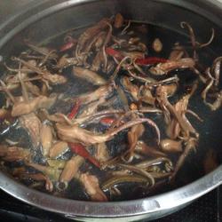 卤鸭舌的做法[图]