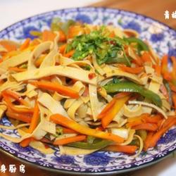 青椒豆腐皮的做法[图]