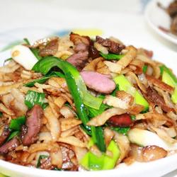 腊肉炒豆丝的做法[图]