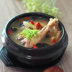 火腿炖鸡汤的做法[图]