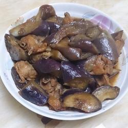 茄子焖鸡肉的做法[图]