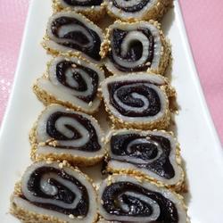 芝麻豆沙卷的做法[图]