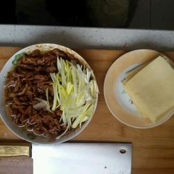 京酱肉丝的做法[图]
