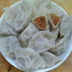 羊肉胡萝卜馅饺子的做法[图]