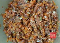 Illustration of how to make mutton and carrot stuffed dumplings 10