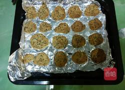 芝麻五香脆饼的做法图解3