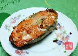 香煎红鲑的做法图解2