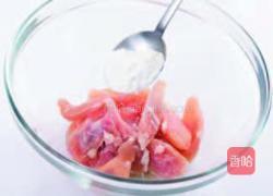 凤梨甜椒鸡柳的做法图解3