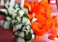 三色鸡丁的做法图解2