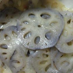 凉拌莲藕的做法[图]