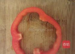 甜椒荷包蛋的做法图解1