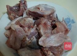 食谱牛蒡参炖鸡汤的做法图解3