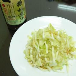 杨桃原汁拌莴苣的做法[图]