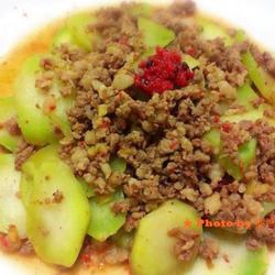 红润酿炒菜心的做法[图]