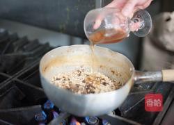 速成牛肝菌菇炖饭的做法图解3