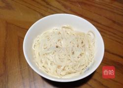 香味十足葱油面线的做法图解2