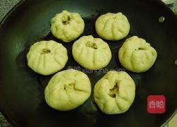 喷香蒲瓜水煎包的做法图解5