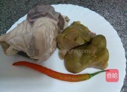 榨菜炒猪肚的做法图解1