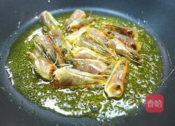 橄榄油蒜虾仁的做法图解7