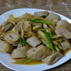 姜丝炒大肠的做法[图]