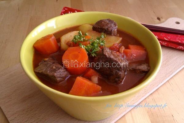 红萝卜炖牛肉