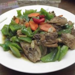 青椒炒鸡肉的做法[图]