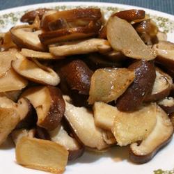 麻油姜炒鲜菇的做法[图]