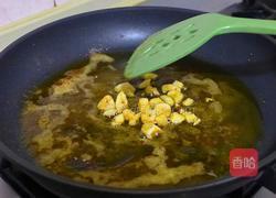 机冷压橄榄油的做法图解4