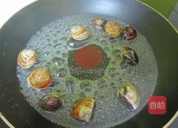 蛤仔蒸肉的做法图解2