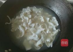 墨鱼炒海参的做法图解3