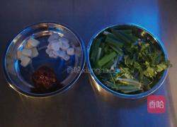 辣炒黄蚬的做法图解2