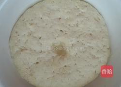 韭菜海鲜包子。的做法图解5