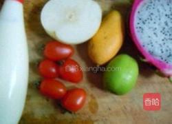 水果沙律的做法图解1