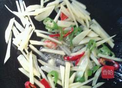 辣椒炒土豆丝的做法图解2