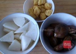 腊肉煲汤的做法图解2