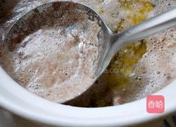 椰孑土鸡汤的做法图解4