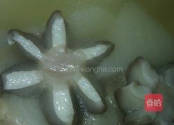 香菇山药排骨汤的做法图解7