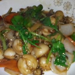 泡椒墨鱼仔的做法[图]