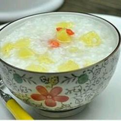 清新菠萝粥～拒绝热量的做法[图]