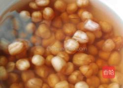 花生牛奶糖水的做法图解1