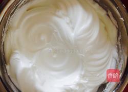 千叶纹蛋糕卷的做法图解3