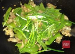 五花腩肉炒青椒的做法图解5