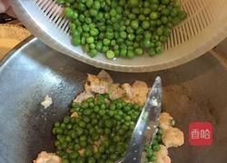 豌豆清炒虾仁的做法图解5