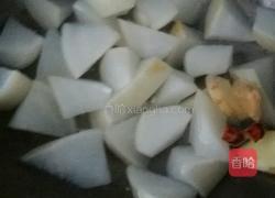 大白萝卜氽丸子。的做法图解7