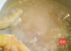 花生凤爪汤的做法图解3