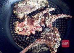 迷迭香烤小羊排的做法图解4