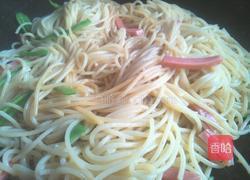 火腿肉酱煮意粉的做法图解6