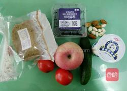 自制酸奶减肥餐的做法图解1