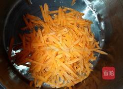 胡萝卜鸡蛋羹的做法图解3